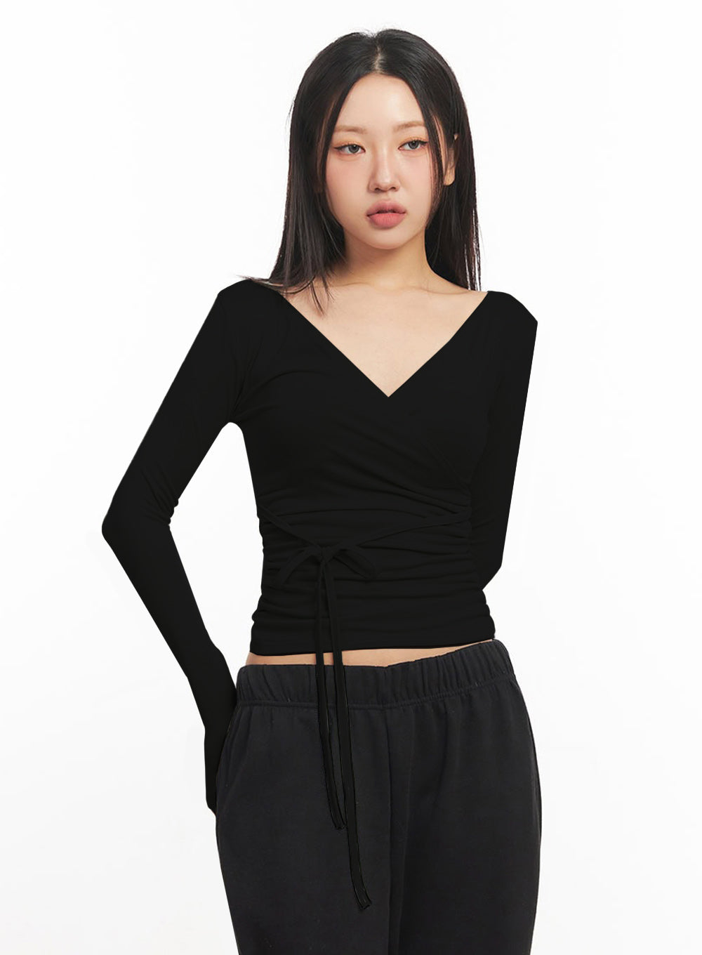 wrap-shirred-long-sleeve-crop-top-ia524 / Black