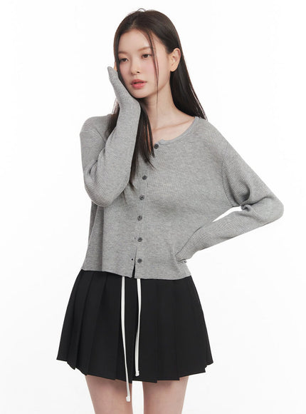 knit-buttoned-cardigan-iy513 / Gray