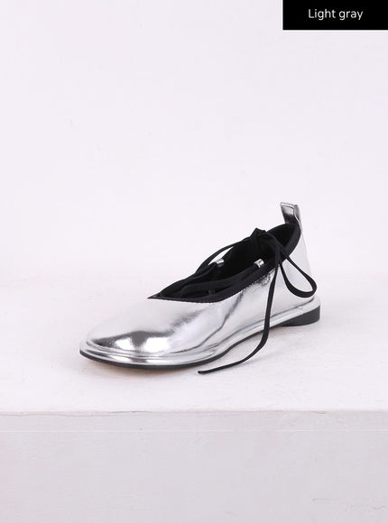 tie-leg-ballet-flats-ij430 / Light gray