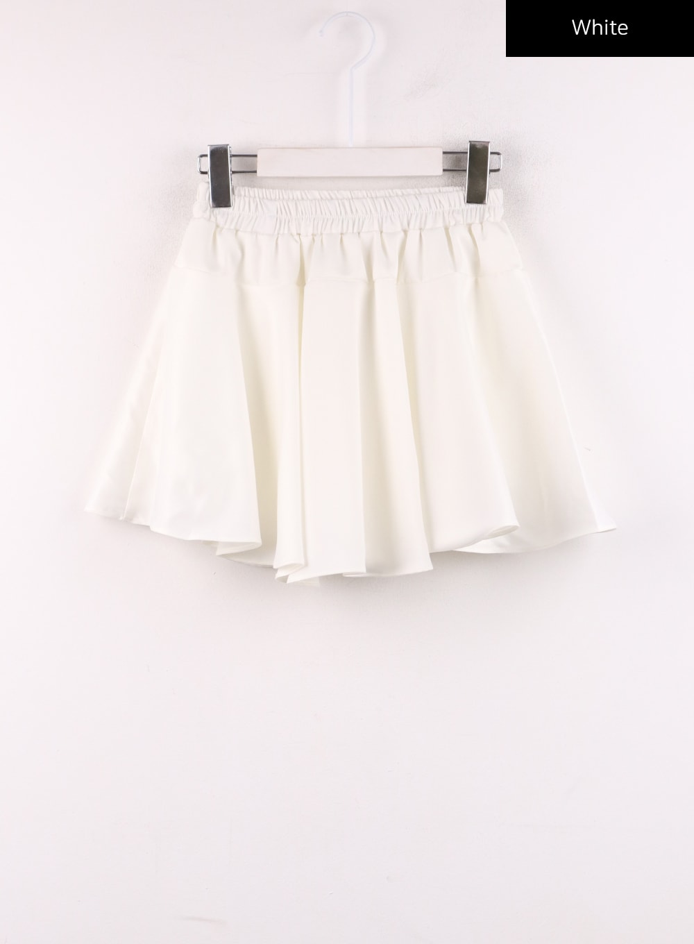 flowy-flare-bandeau-mini-skirt-ij430 / White