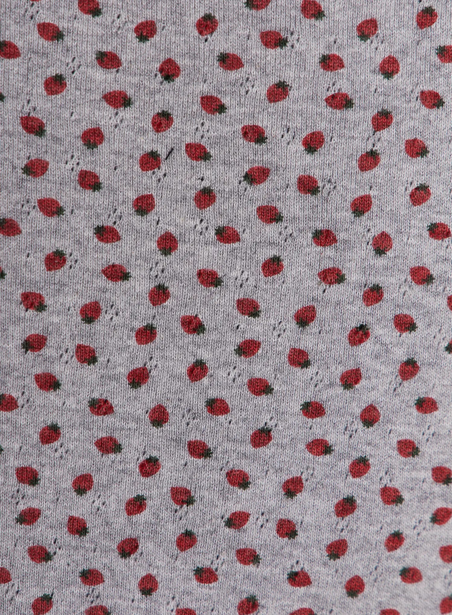 polka-dot-sleeveless-top-iu505