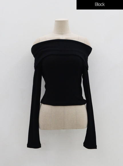 Off Shoulder T-Shirt IO07