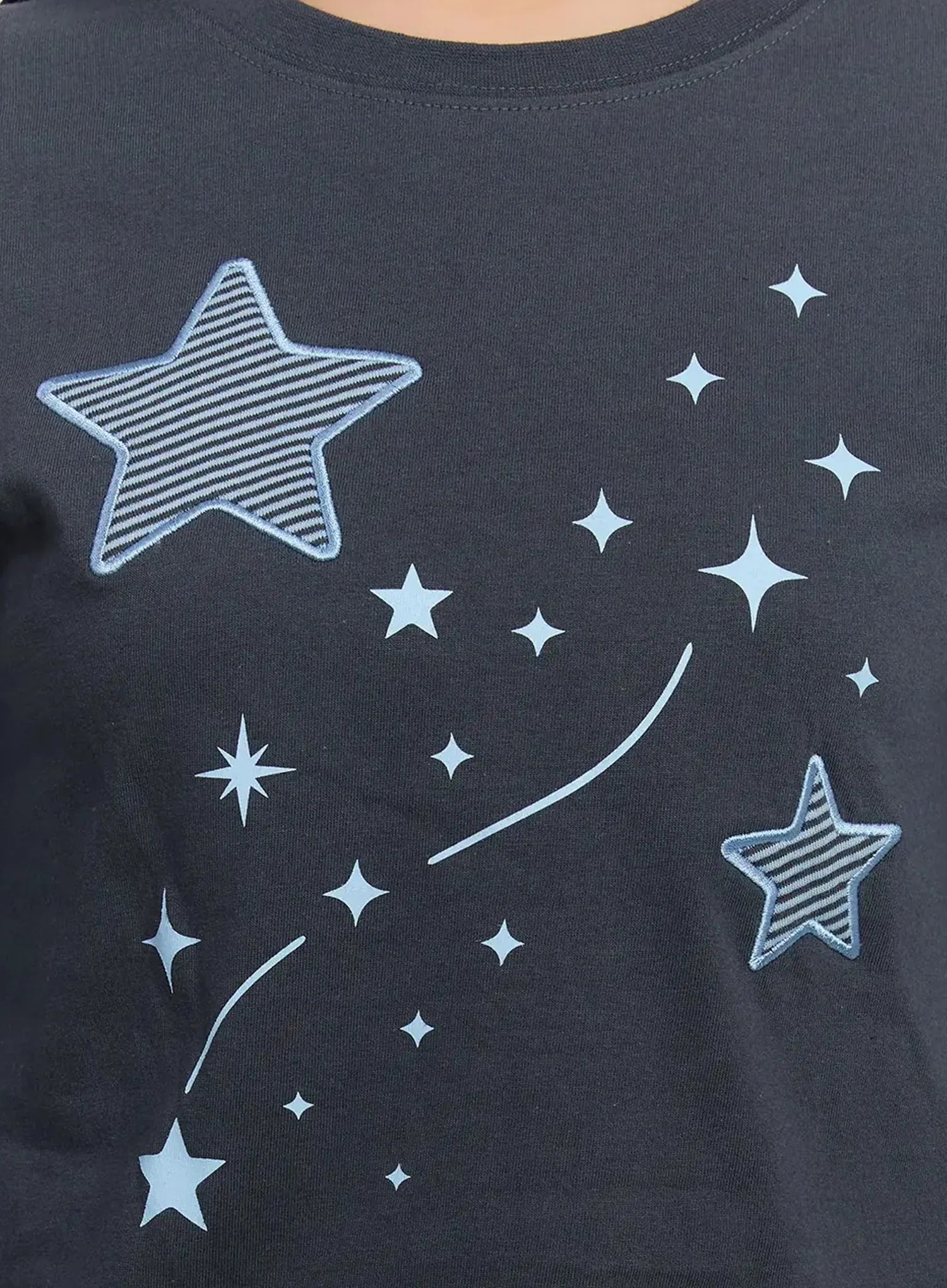 star-themed-layered-sleeve-top-im509