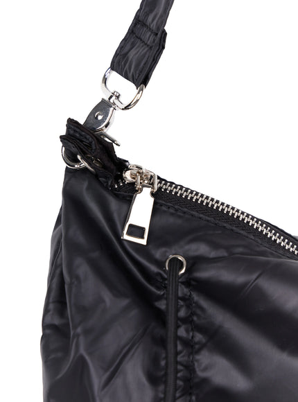 adjustable-ruched-crossbody-bag-iy511