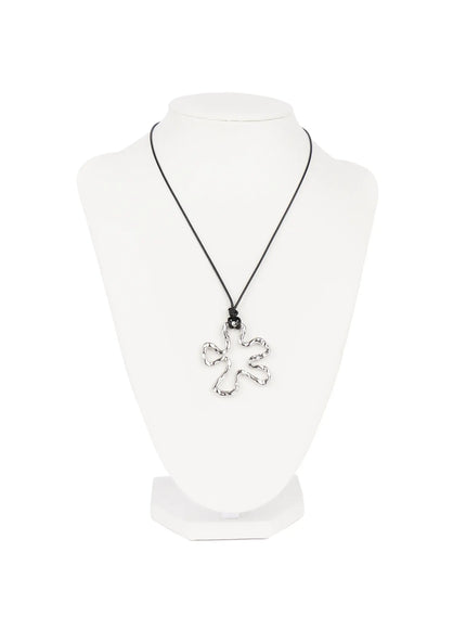 bold-floral-pendant-necklace-id524