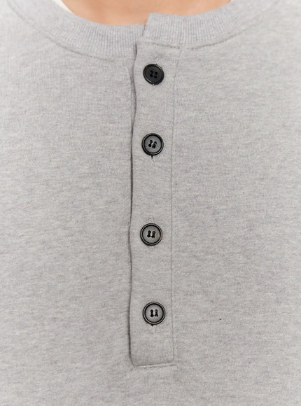 mens-oversized-henley-neck-sweatshirt-io523