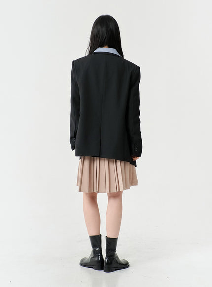 Basic Two Button Blazer with Pocket OS06