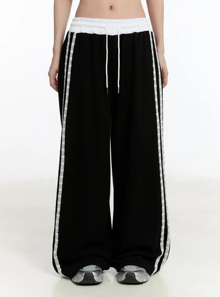 striped-lace-sweatpants-cm511