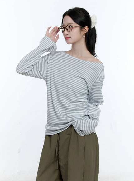 wide-boat-neck-loose-fit-top-cg513