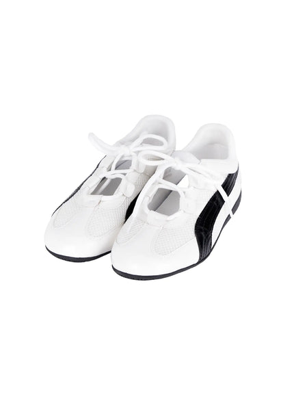 two-tone-mesh-sneakers-ca527