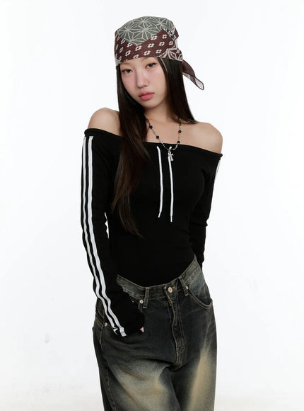 Sporty Off-Shoulder Knit Dress CS518