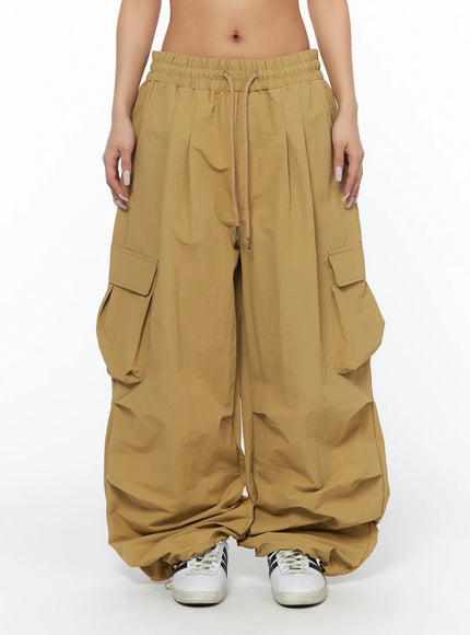 wide-leg-parachute-style-pants-ca517