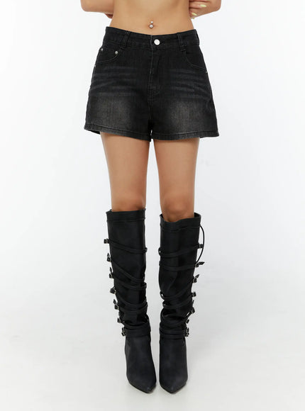 studded-hip-pad-denim-shorts-cy520