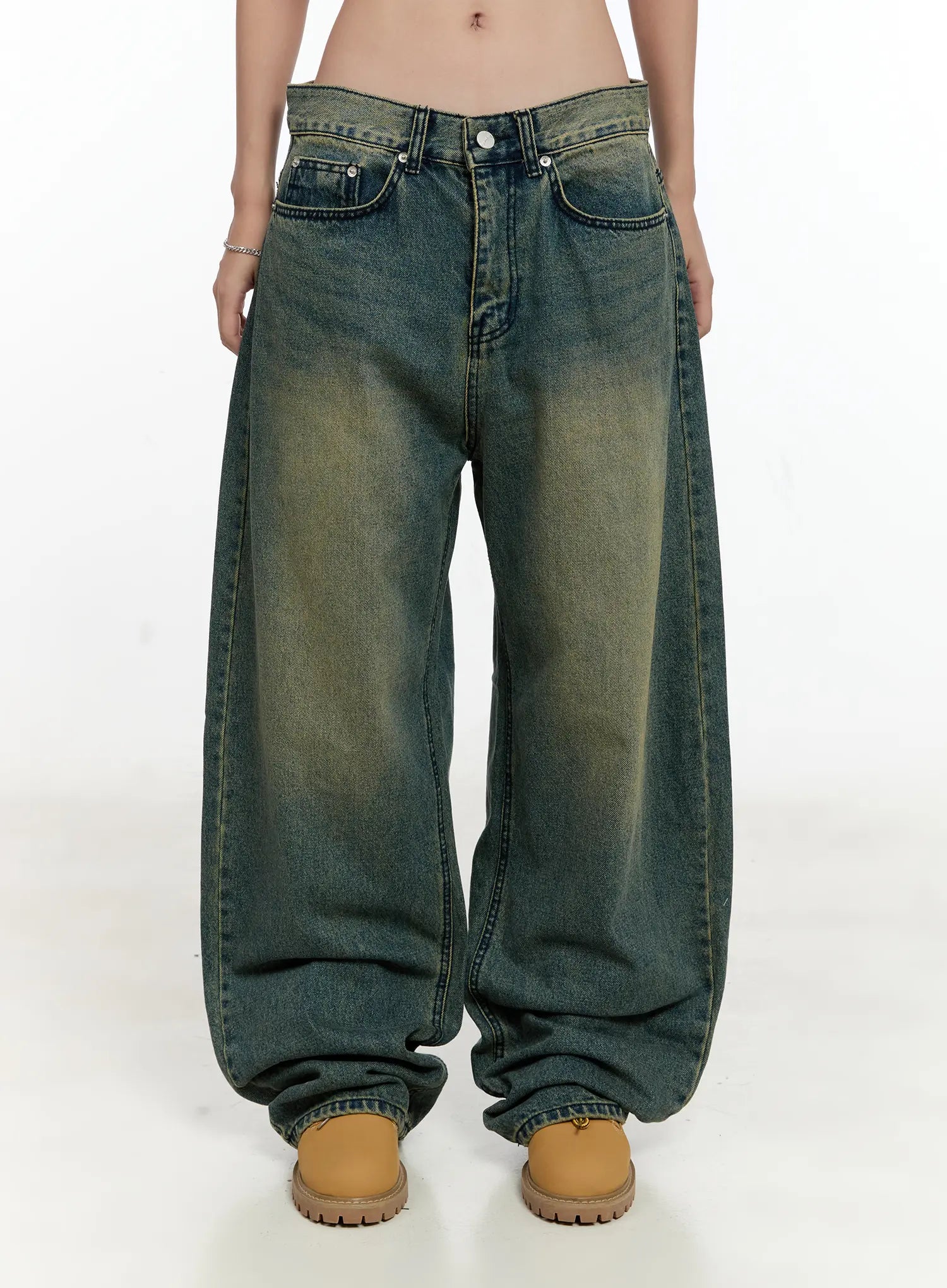 sooyoung-baggy-vintage-wash-jeans-cl531