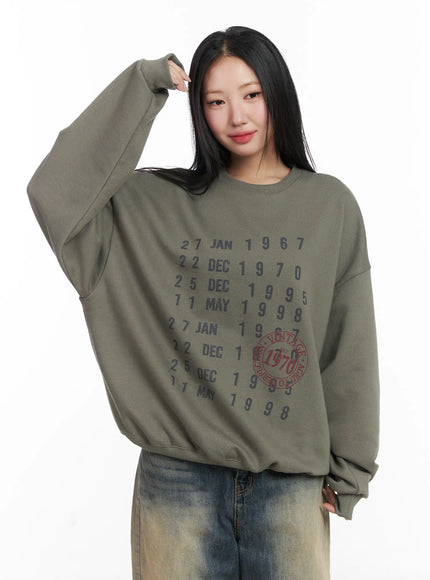 comfy-graphic-oversized-sweatshirt-cd530