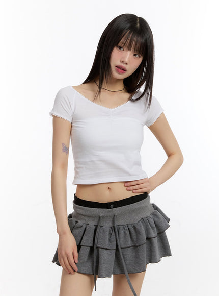 lace-v-neck-crop-top-ca508