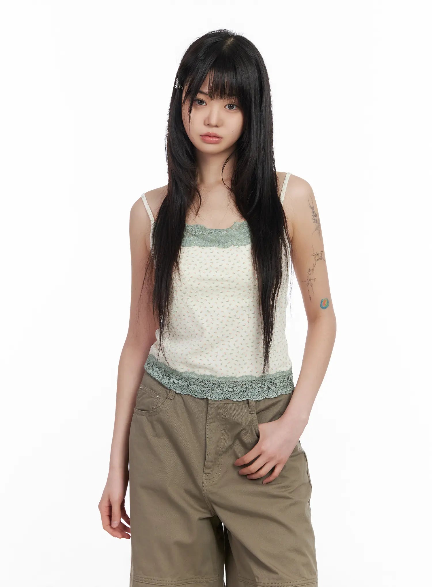 floral-lace-trim-tank-top-cm513
