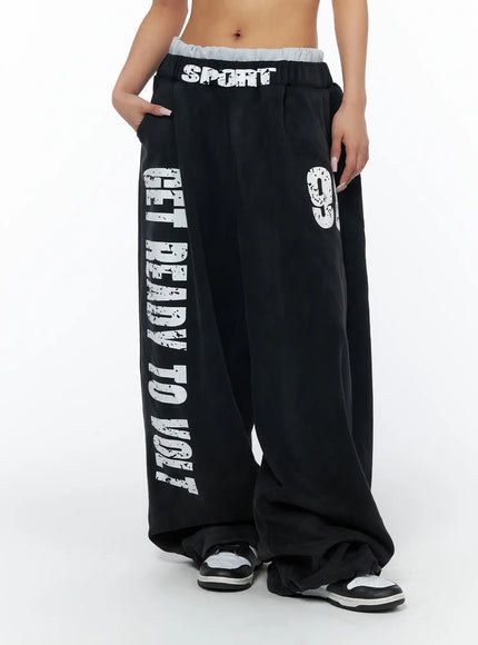 bold-graphic-wide-leg-sweatpants-ca517