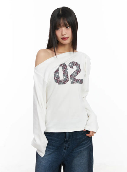 asymmetric-checkered-fleece-long-sleeve-top-cd522