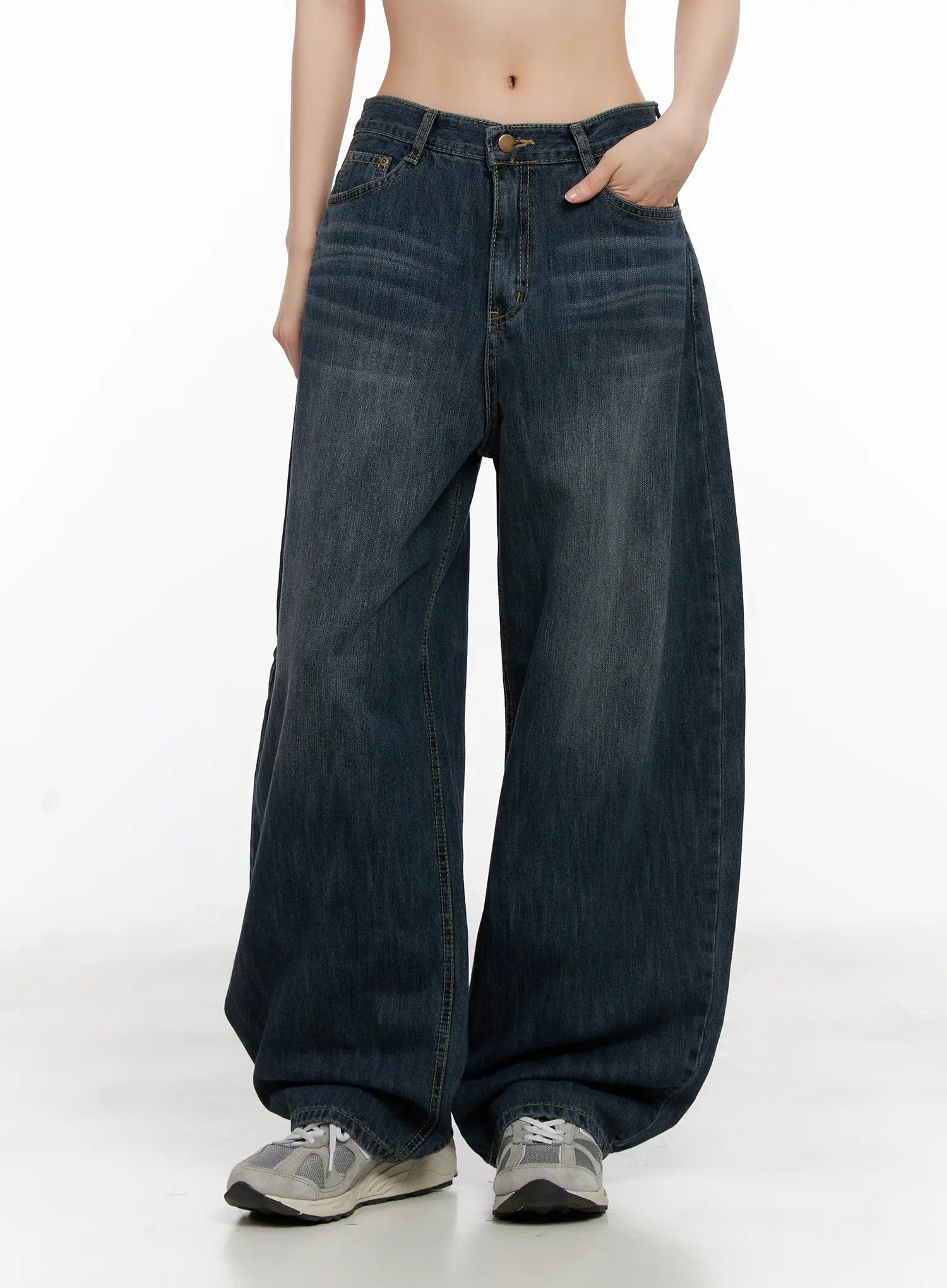 seoy-washed-denim-jeans-cg525