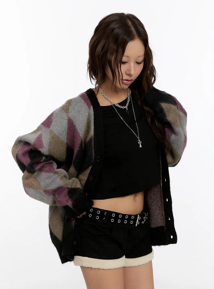 oversized-multi-color-argyle-knit-cardigan-cn527