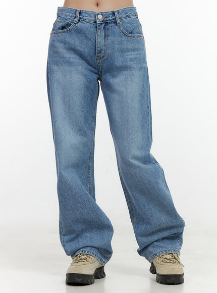 carly-cloud-wide-leg-jeans-on404