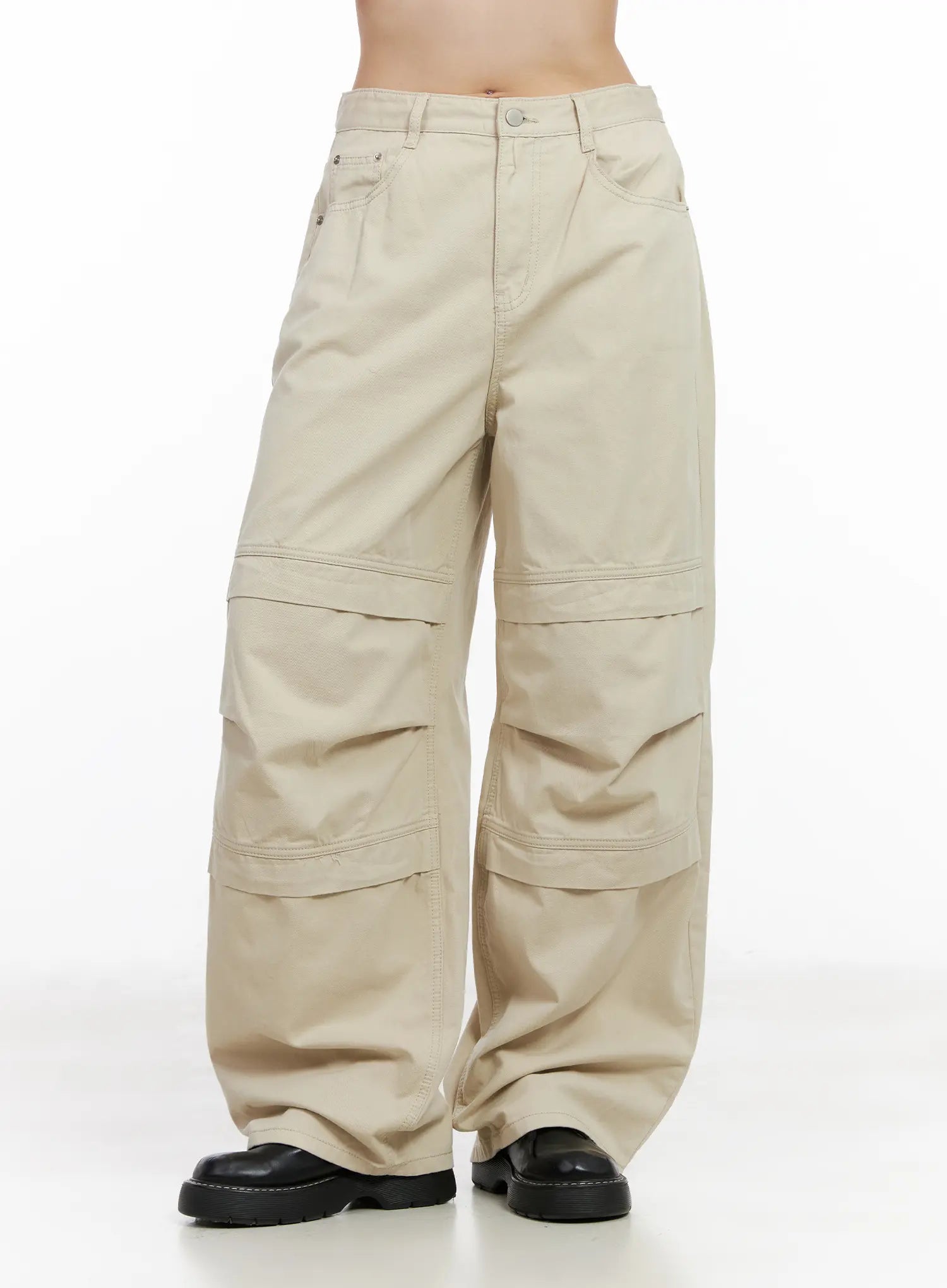 wide-leg-pin-tucked-pants-cm512