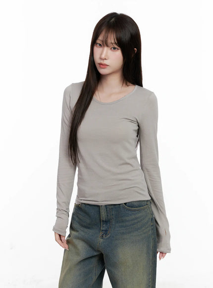 classic-u-neck-long-sleeve-top-co520