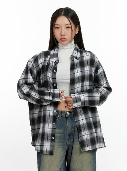 checkered-oversize-button-up-shirt-cn412