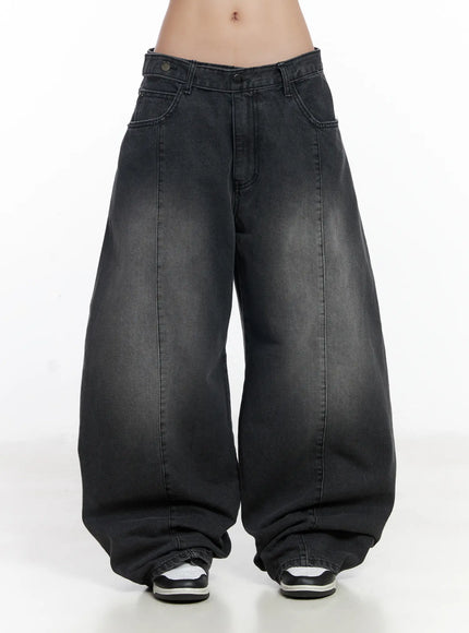 alana-belt-detail-baggy-jeans-cj530