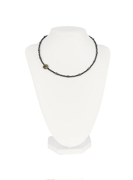 simple-heart-charm-choker-necklace-cf503