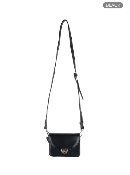 square-crossbody-bag-ou427