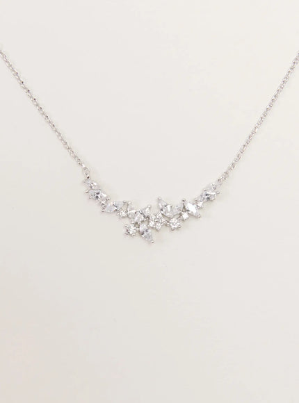 acc-vine-bloom-necklace-kc1008 / Silver