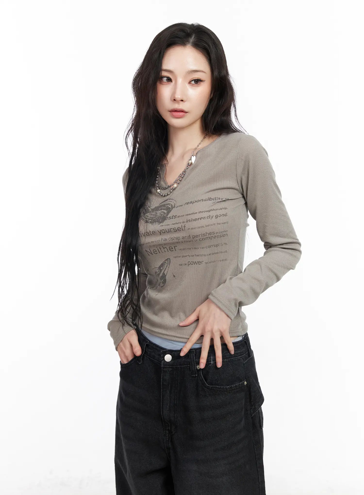 V-Neck Ribbed Graphic Long Sleeve Top CM519