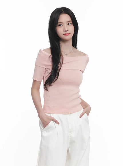 off-shoulder-asymmetric-short-sleeve-sweater-cu525