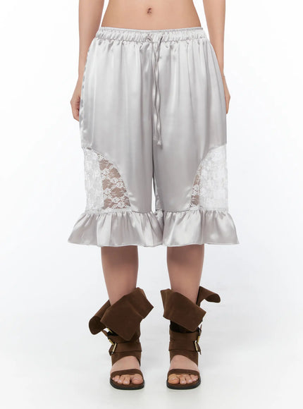 satin-ruffle-lace-shorts-cy512