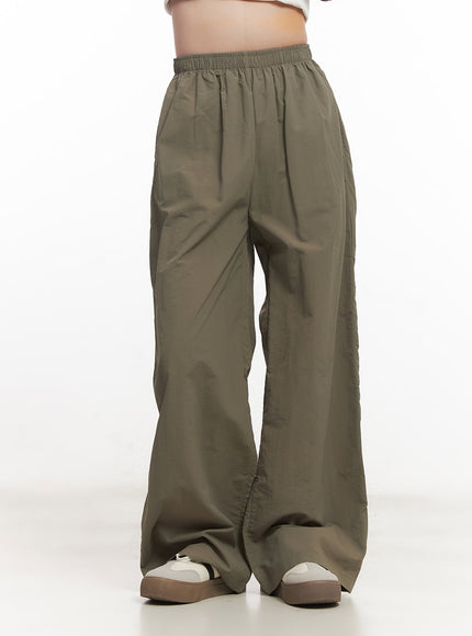 Slouchy Tech Pants CA510