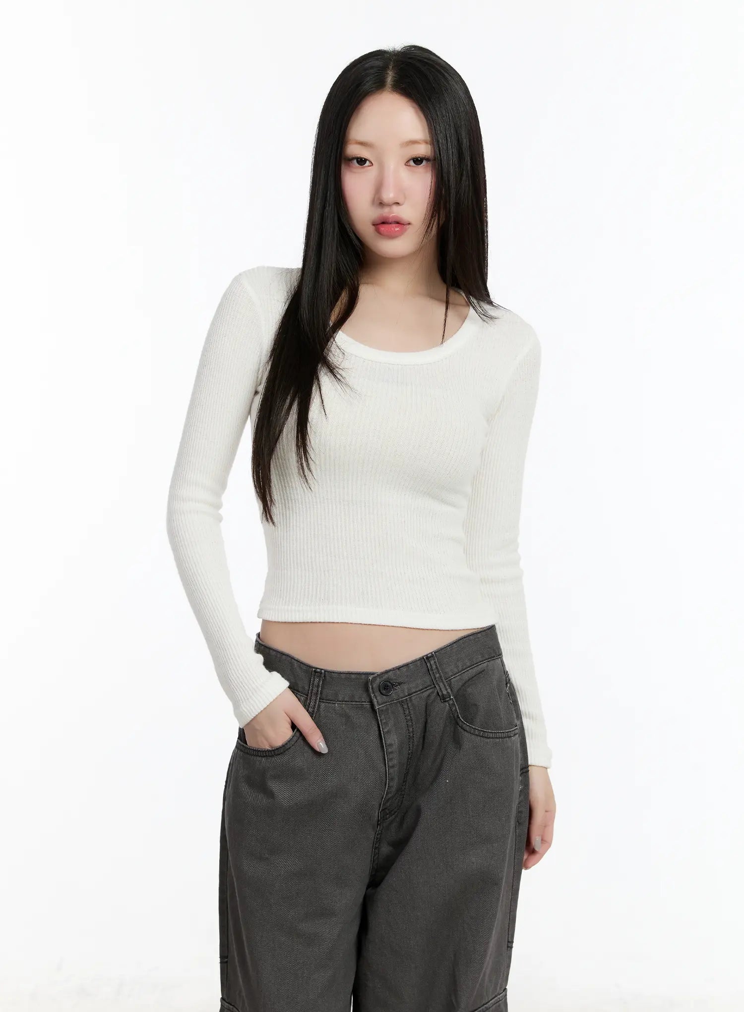 round-neck-long-sleeve-top-cm511