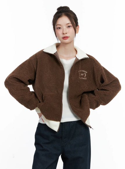 unique-high-neck-fleece-zip-up-cn519 / Dark brown
