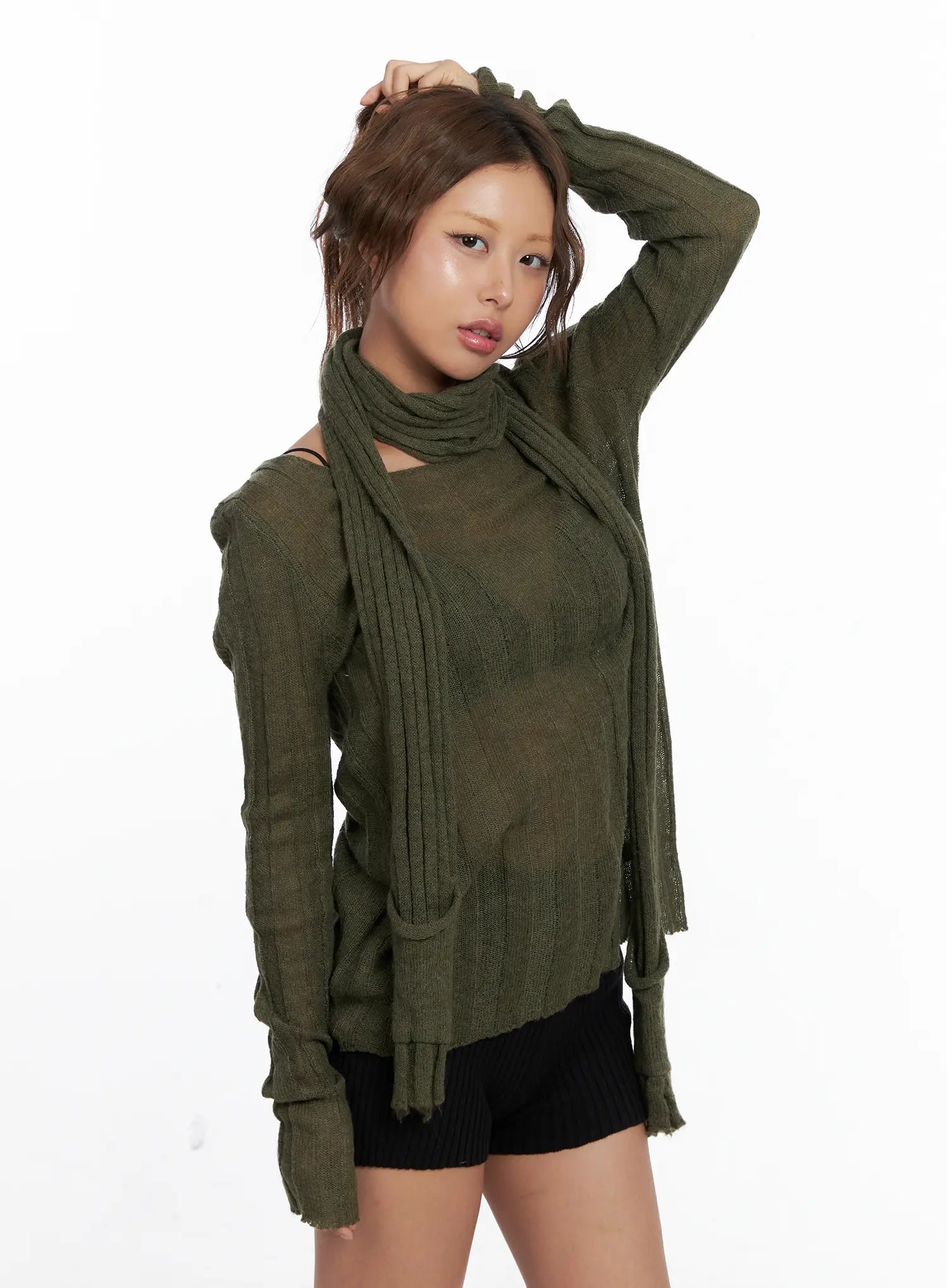 round-neck-long-sleeve-scarf-top-cs524 / Dark green