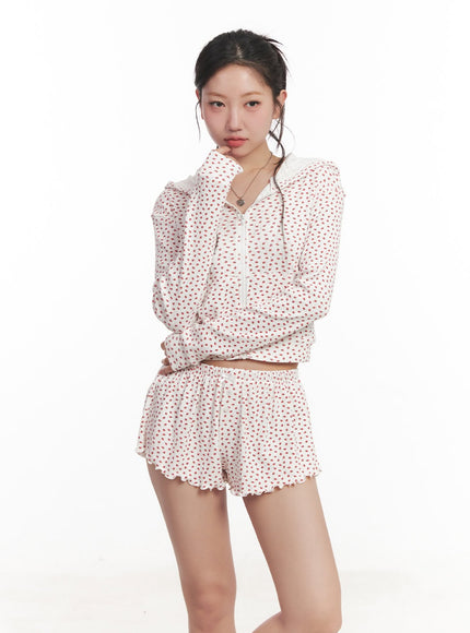 slim-fit-hooded-graphic-zip-up-ca525