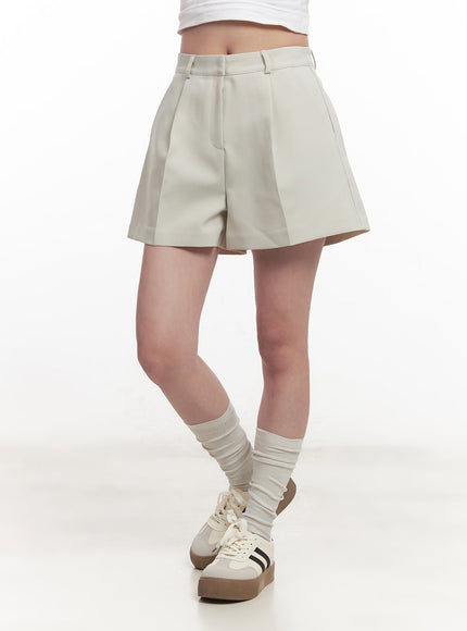 wide-fit-pintuck-shorts-ca510