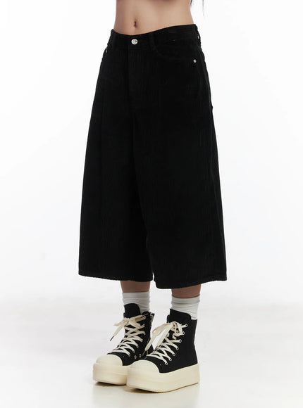 wide-leg-bermuda-shorts-cd529