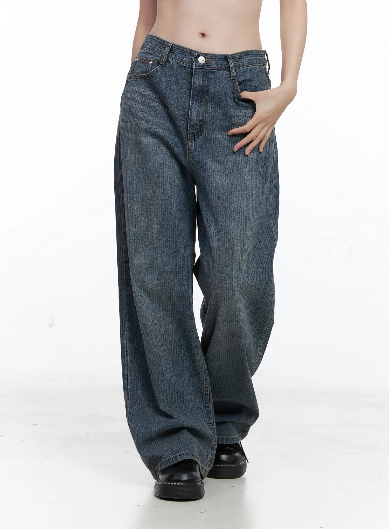 riley-washed-baggy-jeans-co503