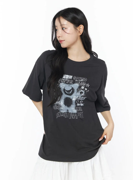 oversized-graphic-tee-cd805