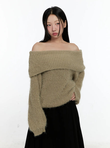 Loose Fit Off-Shoulder Knit Sweater CN505