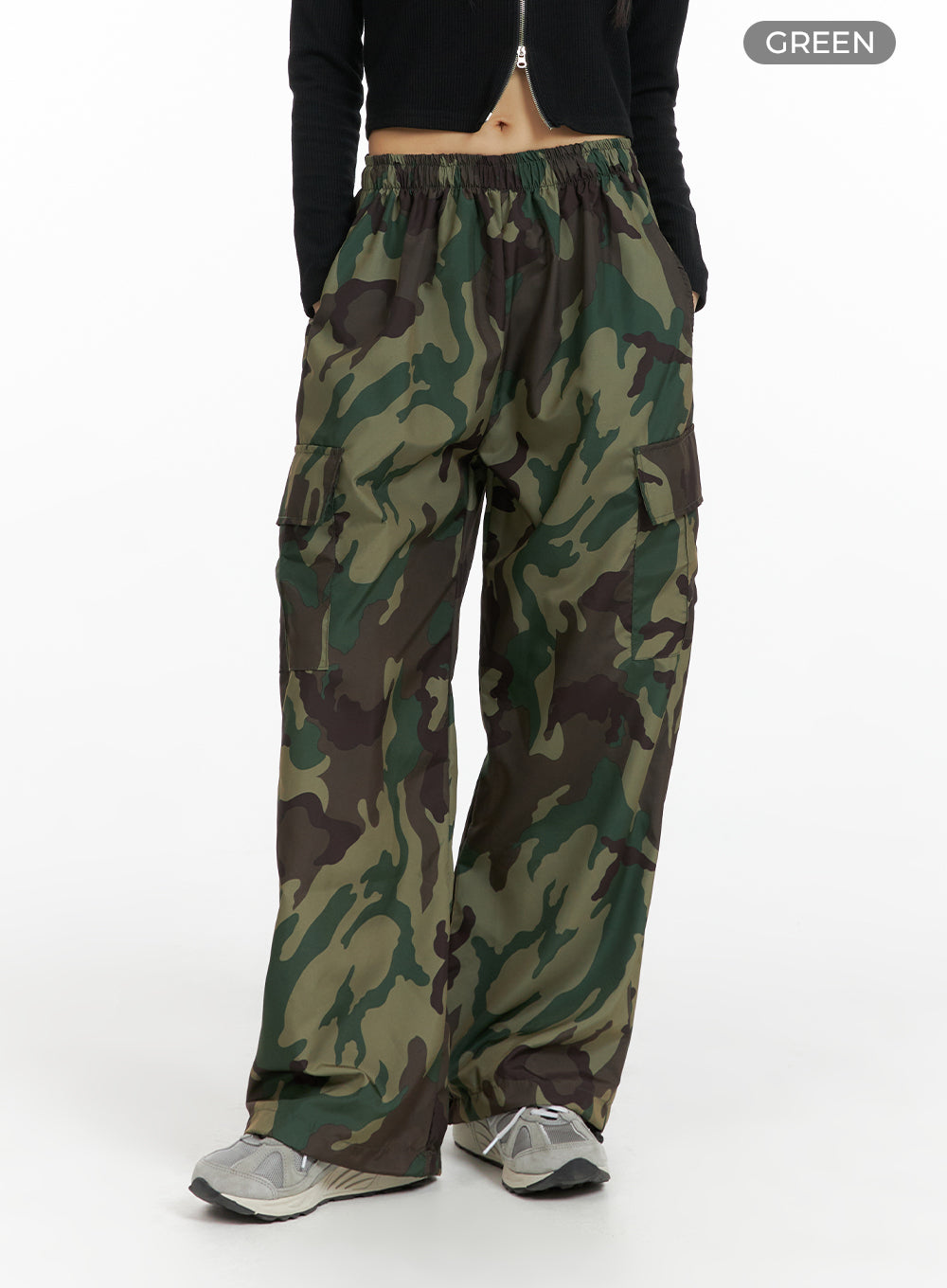 camo-cargo-baggy-pants-unisex-cf423 / Green