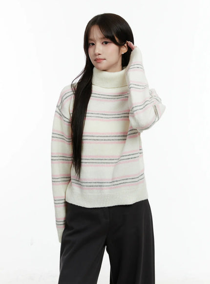 striped-turtleneck-knit-sweater-cd514 / Light beige