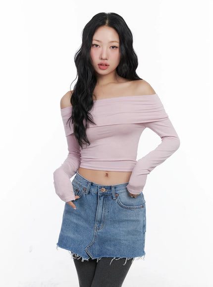 off-shoulder-cropped-long-sleeve-top-cn514 / Pink
