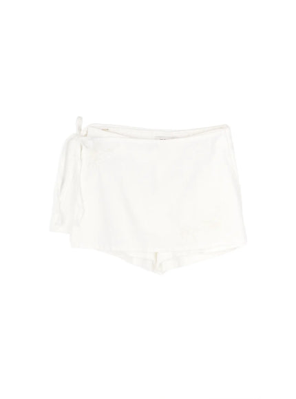 embroidered-wrap-skort-cy515 / White